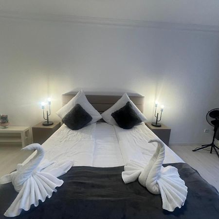 Central Shared Apartment, Friesenplatz Köln Ngoại thất bức ảnh