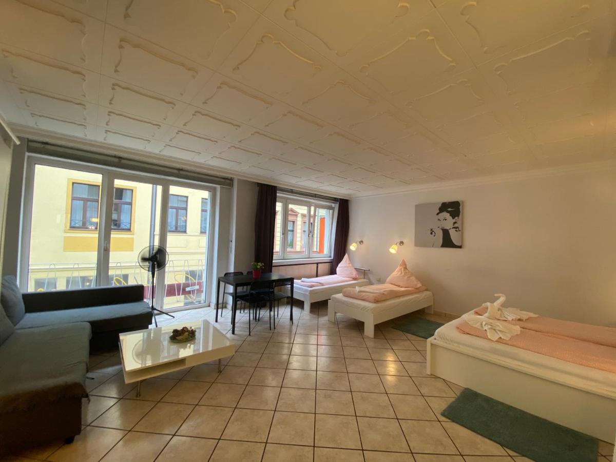 Central Shared Apartment, Friesenplatz Köln Ngoại thất bức ảnh