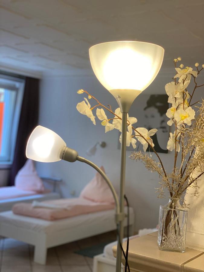 Central Shared Apartment, Friesenplatz Köln Ngoại thất bức ảnh
