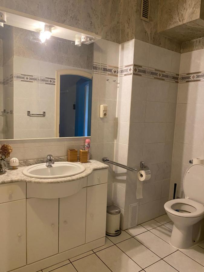 Central Shared Apartment, Friesenplatz Köln Ngoại thất bức ảnh