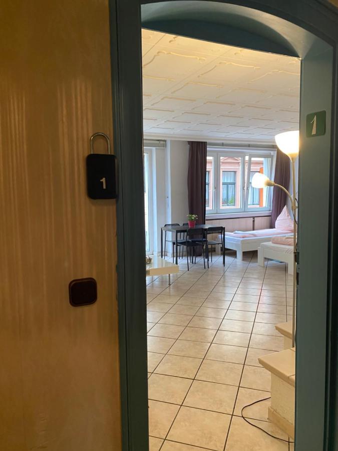Central Shared Apartment, Friesenplatz Köln Ngoại thất bức ảnh