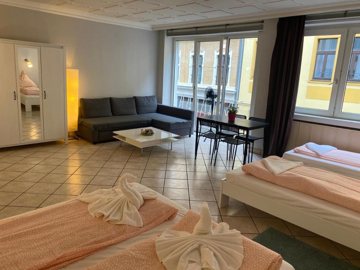 Central Shared Apartment, Friesenplatz Köln Ngoại thất bức ảnh