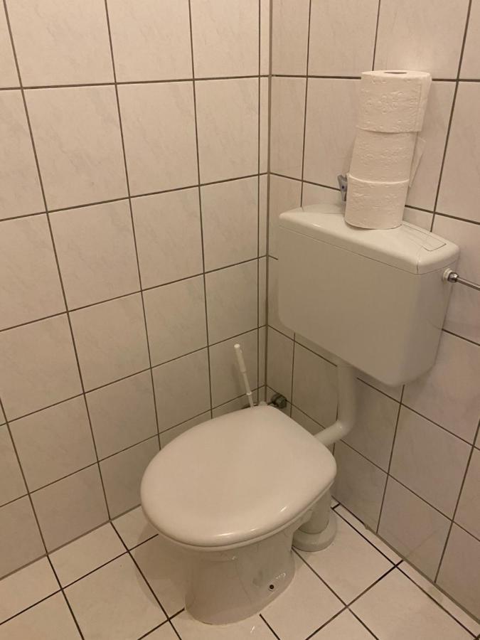 Central Shared Apartment, Friesenplatz Köln Ngoại thất bức ảnh