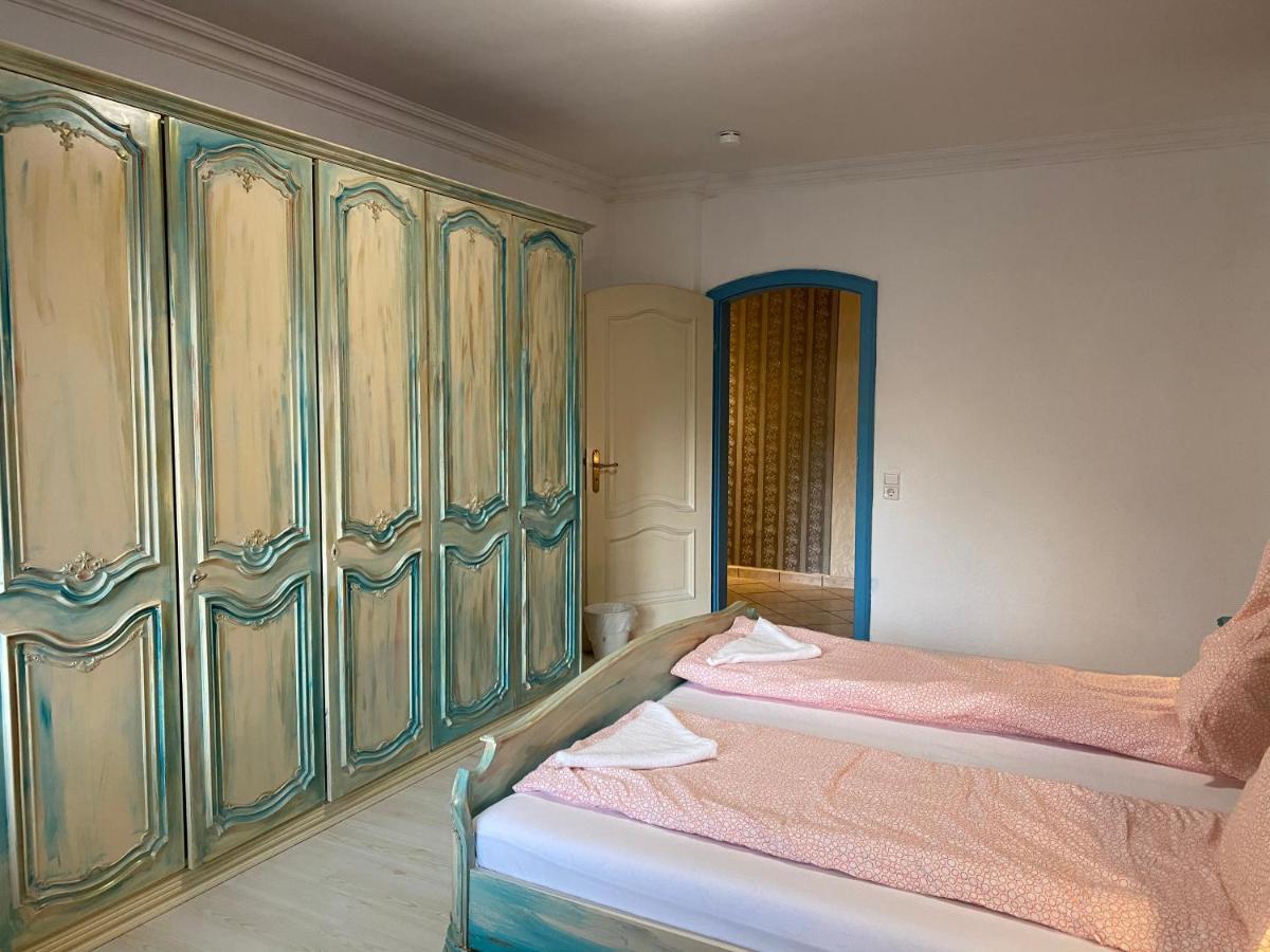 Central Shared Apartment, Friesenplatz Köln Ngoại thất bức ảnh