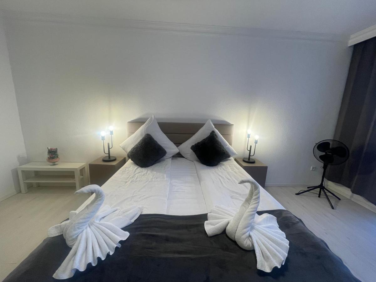 Central Shared Apartment, Friesenplatz Köln Ngoại thất bức ảnh
