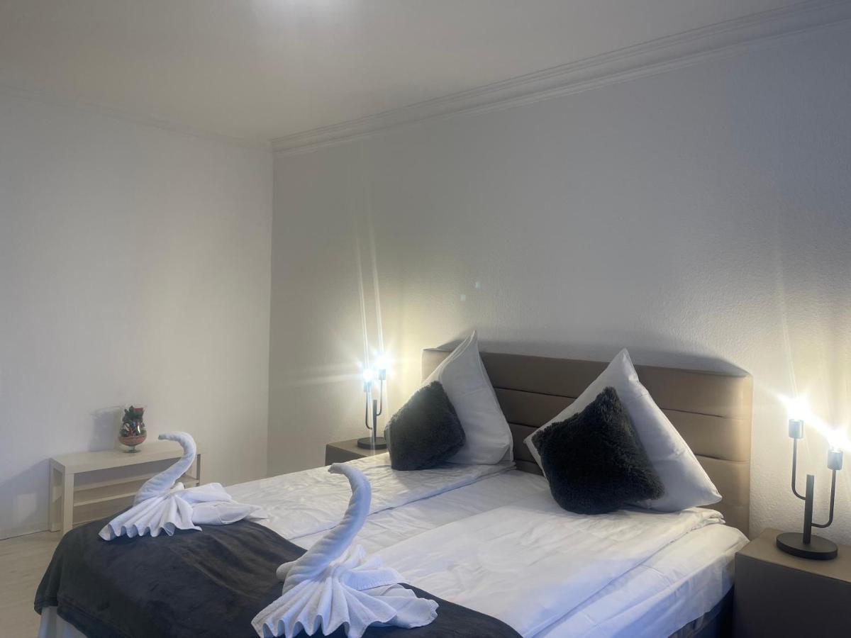 Central Shared Apartment, Friesenplatz Köln Ngoại thất bức ảnh